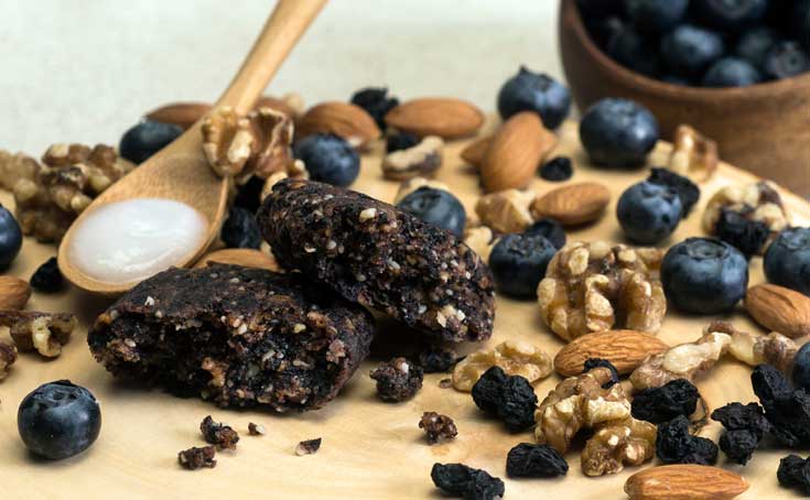 think raw superfood bar blueberry coconut oil